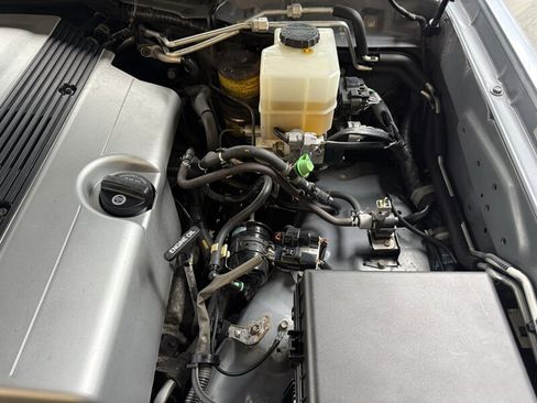 Used 2005 Lexus LX 470 4WD image 35
