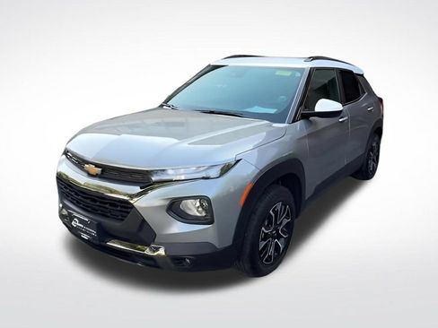 Used 2023 Chevrolet TrailBlazer ACTIV w/ Convenience Package AWD/4WD image 6