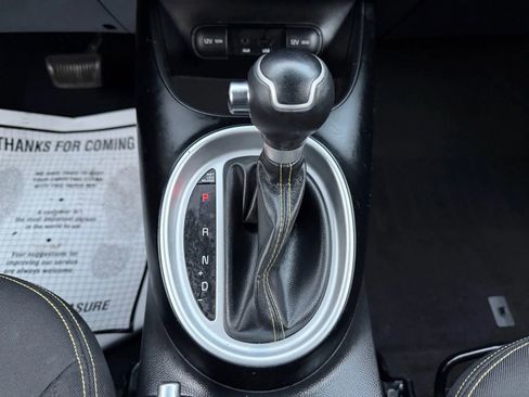 Used 2014 Kia Soul + image 32