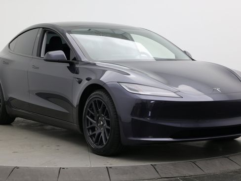 Used 2024 Tesla Model 3 Long Range AWD/4WD image 3