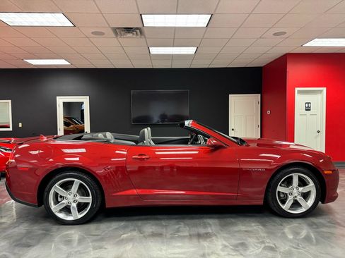Used 2015 Chevrolet Camaro LT image 7