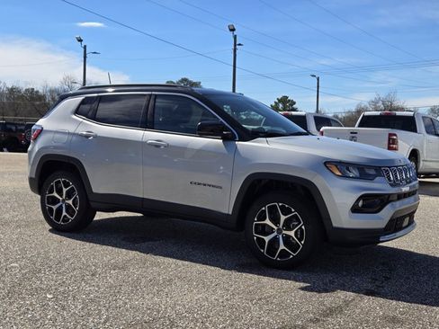 New 2026 Jeep Compass Limited AWD/4WD image 8