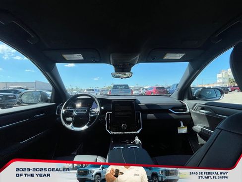 New 2026 GMC Acadia Elevation w/ Black Edition image 15