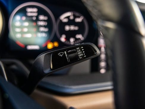 Used 2021 Porsche 911 Carrera S image 34