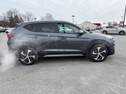 Used 2018 Hyundai Tucson Sport image 2