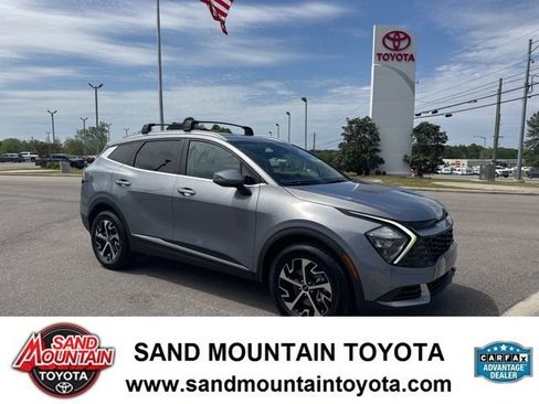 Used 2023 Kia Sportage EX AWD/4WD image 1