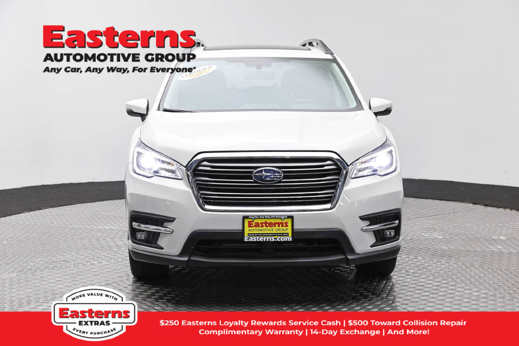 Used 2022 Subaru Ascent Limited w/ Technology Package AWD/4WD image 3