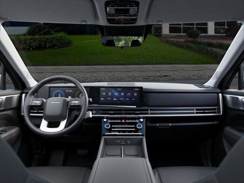 New 2026 Hyundai Santa Fe SE image 11