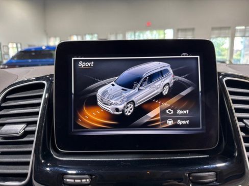 Used 2019 Mercedes-Benz GLS 450 4MATIC w/ Premium 1 Package image 70