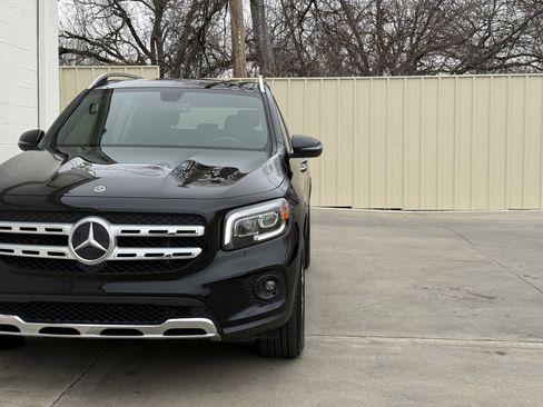 Used 2020 Mercedes-Benz GLB 250 4MATIC image 9