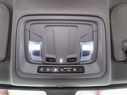 Used 2022 GMC Sierra 3500 SLE w/ SLE Convenience Package image 17