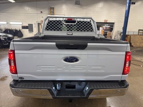 Used 2022 Ford F150 XLT image 5