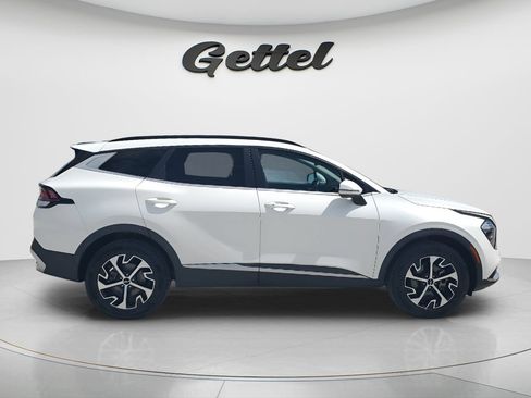 Used 2023 Kia Sportage EX w/ EX Premium Package AWD/4WD image 4