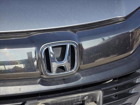 Used 2019 Honda HR-V EX-L image 10