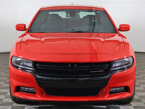 Used 2020 Dodge Charger SXT w/ Cold Weather Package image 9