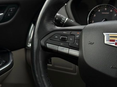 Used 2022 Cadillac XT4 Premium Luxury w/ Sun And Sound Package image 12