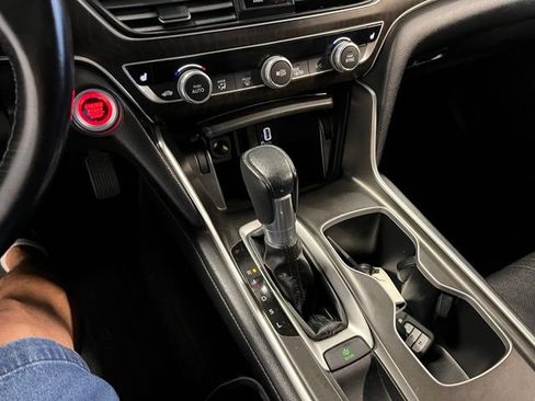 Used 2020 Honda Accord EX-L image 29