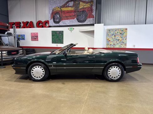 Used 1993 Cadillac Allante image 10