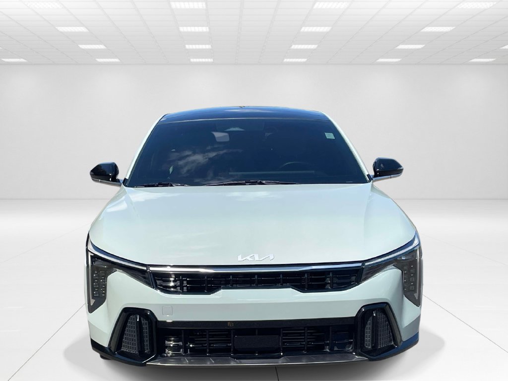 Used 2025 Kia K4 GT-Line Turbo FWD image 2