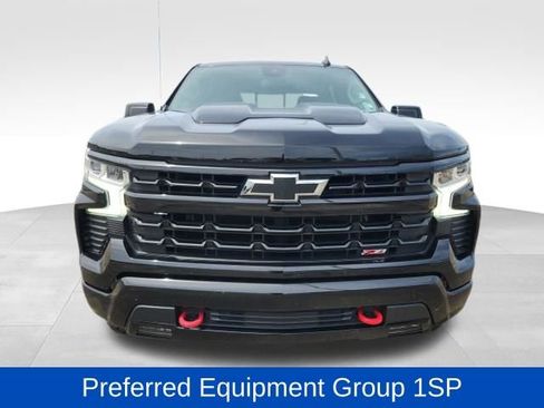 Used 2022 Chevrolet Silverado 1500 RST w/ Convenience Package II AWD/4WD image 3