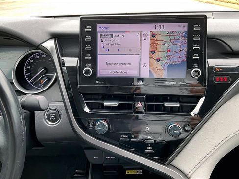 Used 2023 Toyota Camry XLE w/ Navigation Package image 7