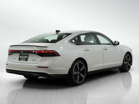 Used 2023 Honda Accord Sport image 5