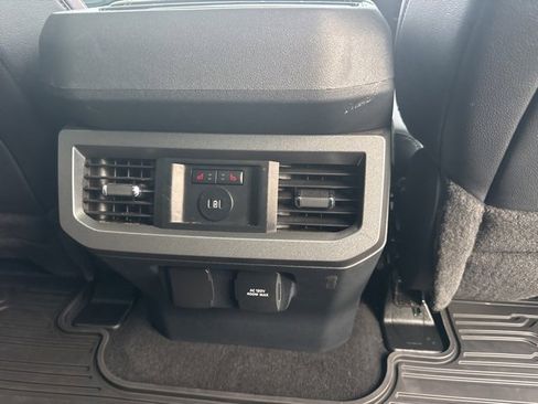 Used 2023 Ford F250 Lariat w/ Lariat Ultimate Package image 14