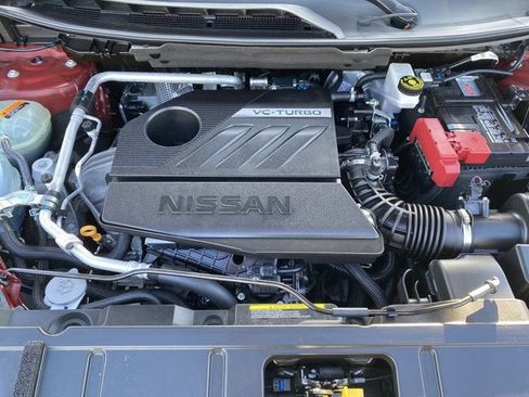 Used 2024 Nissan Rogue SL w/ SL Premium Package image 25