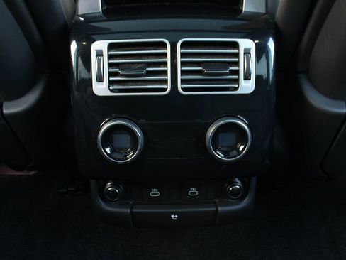 Used 2022 Land Rover Range Rover Westminster Edition AWD/4WD image 38