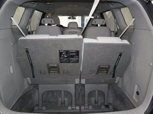 Used 2016 Kia Sedona LX image 15