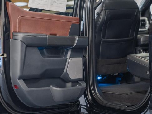 Used 2023 Ford F150 Lariat w/ Equipment Group 502A High image 45