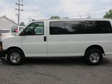 Used 2017 Chevrolet Express 3500 LS image 3