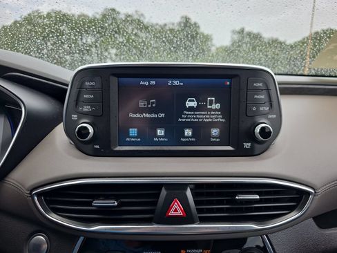 Used 2020 Hyundai Santa Fe SEL w/ Convenience Package FWD image 22