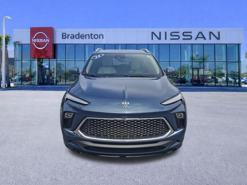 Used 2024 Buick Encore GX Avenir w/ Avenir Technology Package FWD image 2