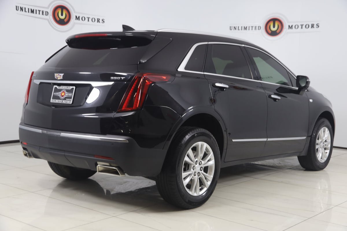Used 2022 Cadillac XT5 Luxury FWD image 3