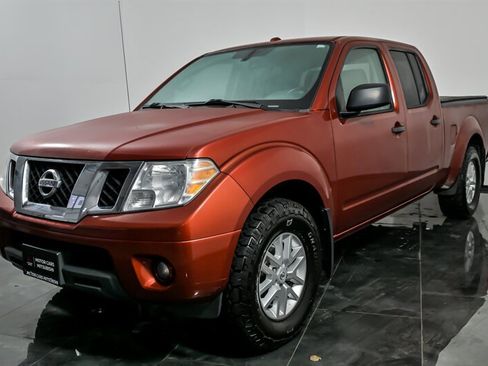Used 2016 Nissan Frontier SV w/ SV Value Truck Package image 5