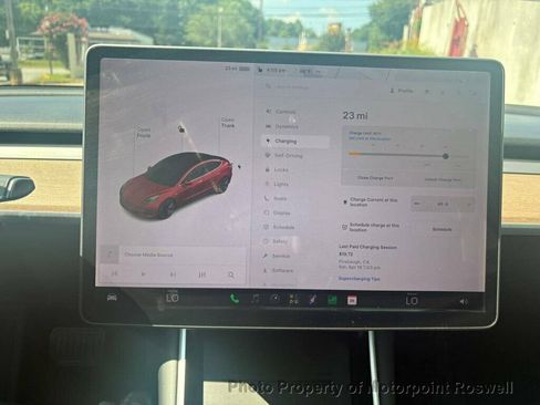Used 2018 Tesla Model 3 Long Range RWD image 10