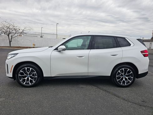 New 2026 BMW X3 xDrive30 w/ Premium Package image 3