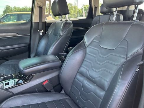 Used 2022 Kia Telluride SX w/ SX Prestige Package AWD/4WD image 38