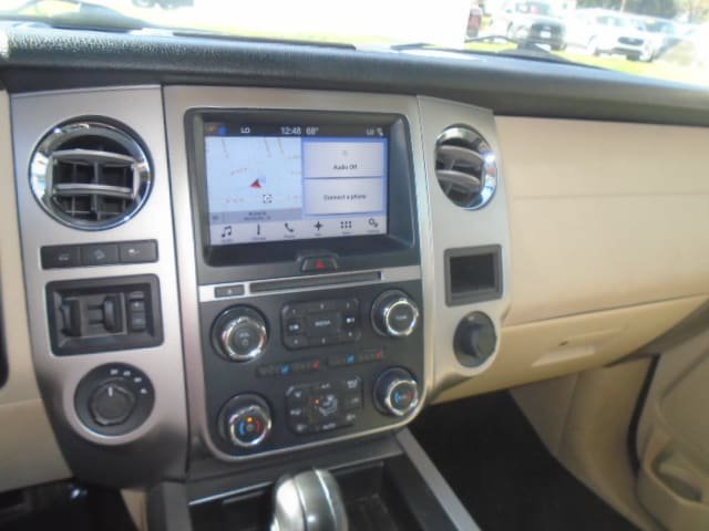 Used 2017 Ford Expedition EL XLT w/ Equipment Group 202A AWD/4WD image 15