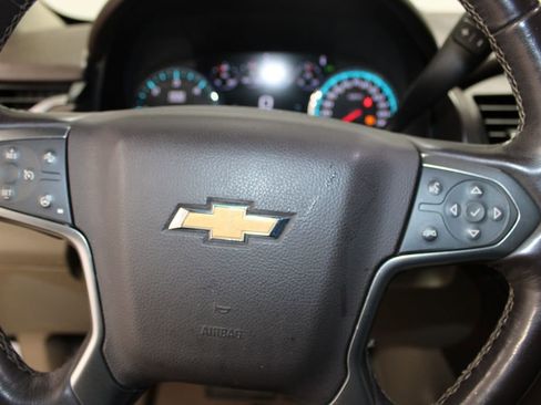 Used 2017 Chevrolet Tahoe LT w/ LT Signature Package image 13