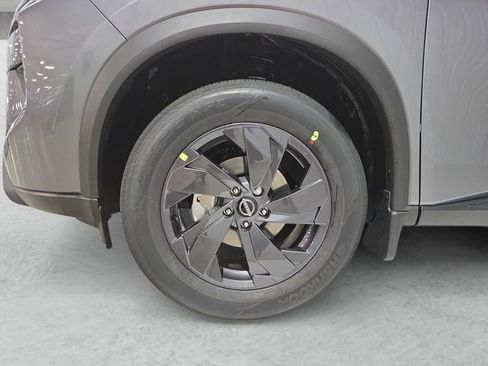 New 2026 Nissan Rogue SV AWD/4WD image 23