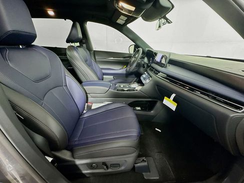 New 2026 INFINITI QX60 Sport w/ Dark Cargo Package image 38
