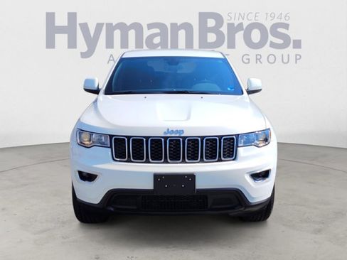 Used 2022 Jeep Grand Cherokee Laredo E AWD/4WD image 8