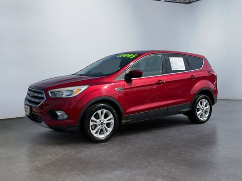 Used 2017 Ford Escape SE image 7
