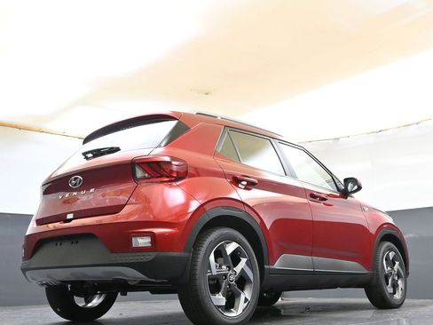 New 2026 Hyundai Venue SEL image 42