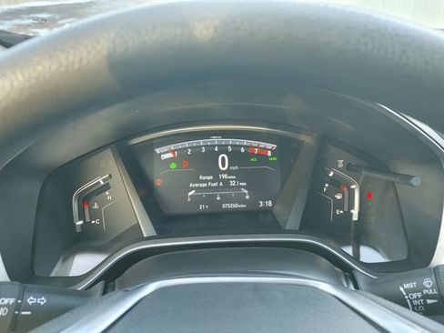 Used 2018 Honda CR-V EX image 16