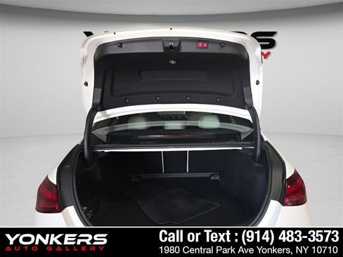 Used 2023 Mercedes-Benz C 300 4MATIC Sedan image 11