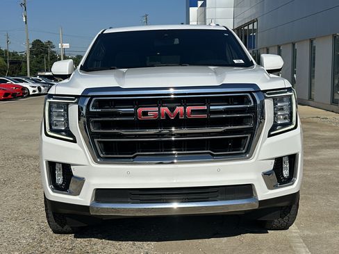 Certified 2024 GMC Yukon XL SLT RWD image 2