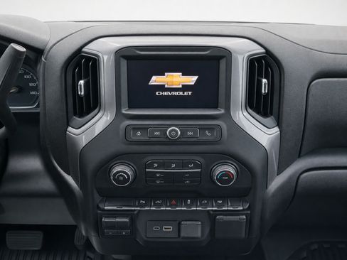 Used 2021 Chevrolet Silverado 2500 W/T w/ WT Safety Package RWD image 6